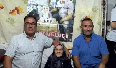 Çanakkale’de 101 Yaşındaki Ayşe Teyzeye Unutulmaz Doğum Günü Sürprizi