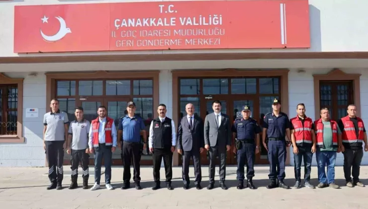 Çanakkale Valisi Toraman, Düzensiz Göçmen Merkezinde İncelemelerde Bulundu