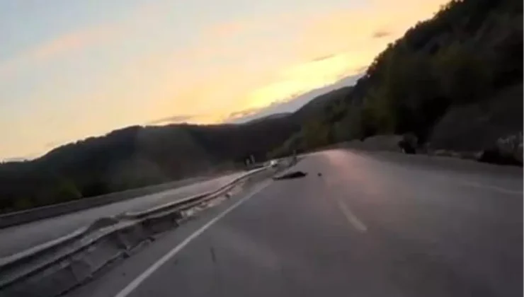 Çanakkale’de Motosiklet Kazası: 23 Yaşındaki Sürücü Ağır Yaralandı