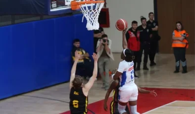 Melikgazi Kayseri Basketbol, Sezona Fırtına Gibi Başladı: Dardanel Çanakkale’yi Farklı Geçti
