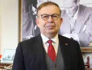 Çanakkale’de “Mavi Vatan Bağlamında Kıbrıs’ın Jeopolitik Önemi” Söyleşisi Düzenlendi