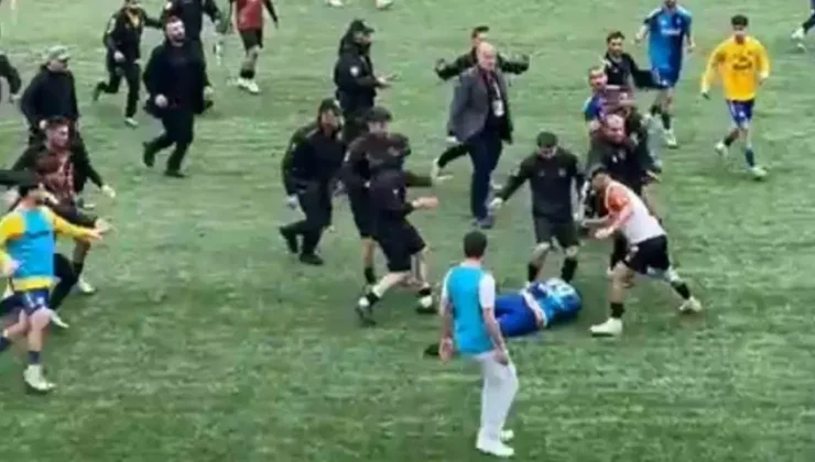 Türkiye’de Kırmızı Kart Rekoru! BAL Maçında Tam 24 Kişi Sahadan Atıldı