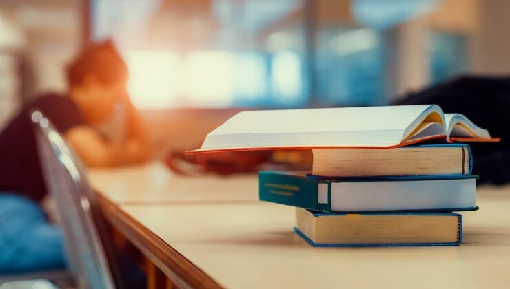 Üniversitelerde 3 Yıllık Eğitim Dönemi Başlıyor: Başarılı Öğrenciler Mezuniyeti Hızlandırabilecek