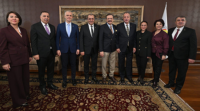 Oda ve Borsa Yönetimi, TOBB Başkanı M. Rifat Hisarcıklıoğlu’nu Ziyaret Etti