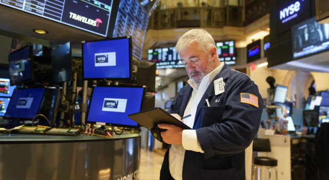 Küresel Piyasalarda Fed Temkinliliği: Tahvil Getirileri Yükseldi, Riskli Varlıklarda Bekleyiş Hakim