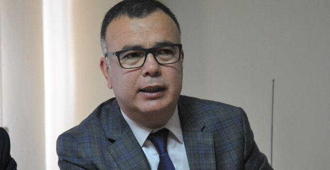 Kepez’de Su Krizi Siyaseti Gerdi: AK Parti ve Belediye Arasında Karşılıklı Suçlamalar