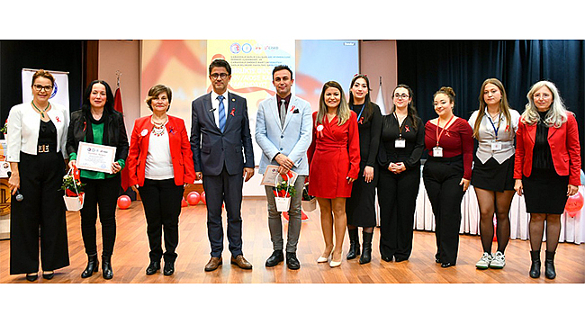ÇOMÜ’de HIV/AIDS Farkındalık Programı: “Bilgi Korur, Farkındalık Güç Verir”